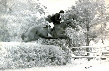 Spring Valley Hounds Horse Show Outside Course